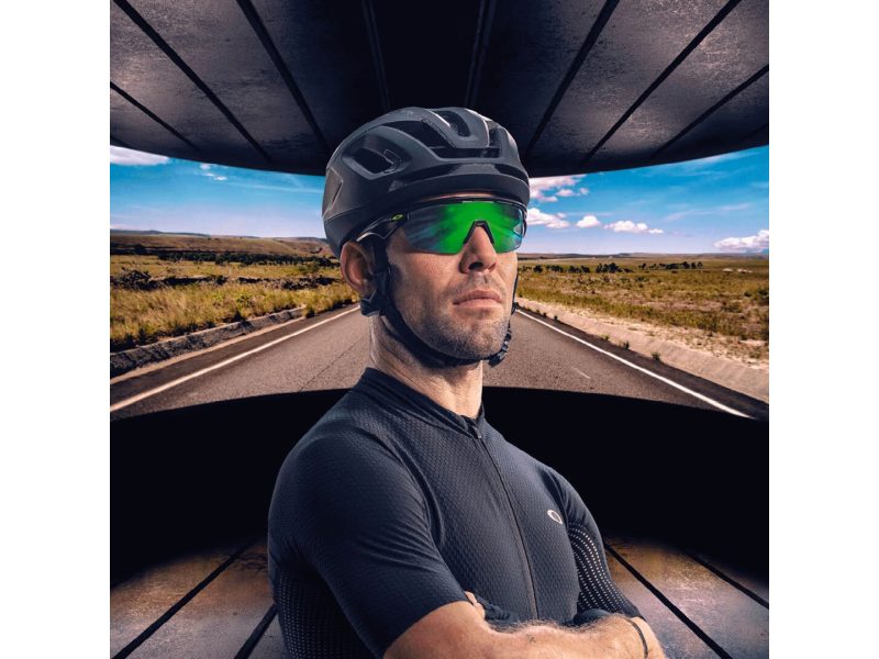 Oakley Sphaera Solbriller OO 9403 08